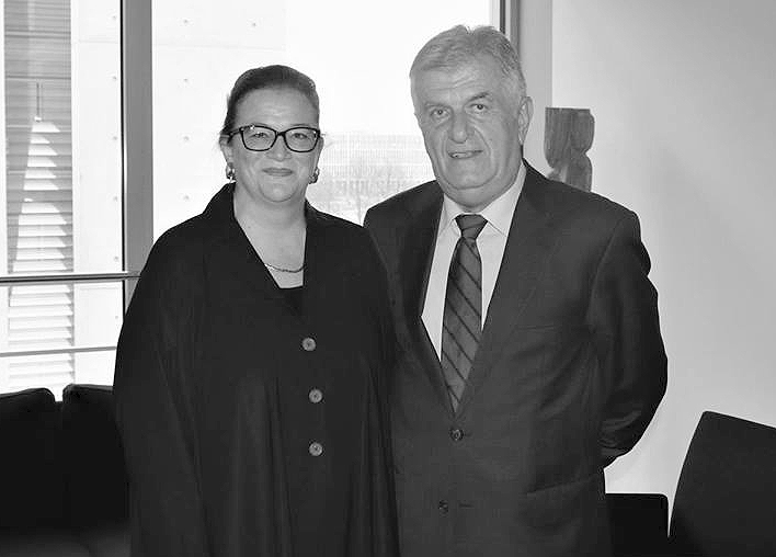Treffen mit ehemaligem griechischen Parlamentspräsidenten